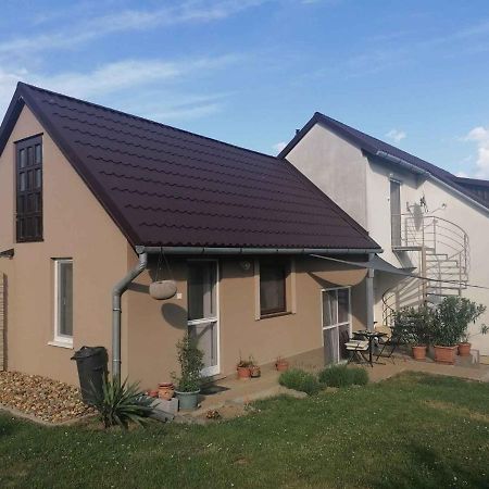 Apartments In Balatongyoeroek 34590 外观 照片