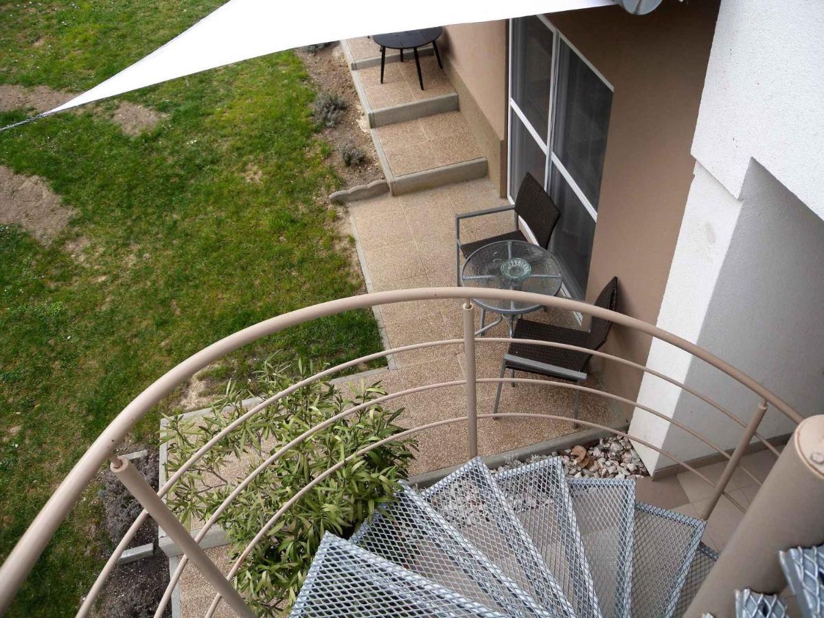 Apartments In Balatongyoeroek 34590 外观 照片