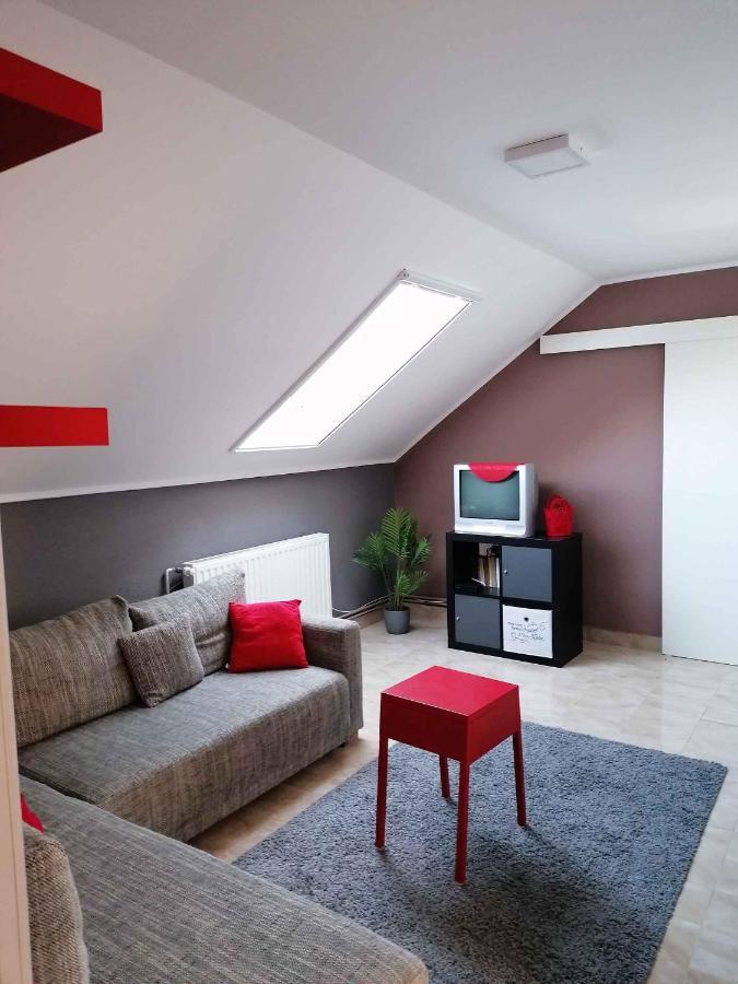 Apartments In Balatongyoeroek 34590 外观 照片